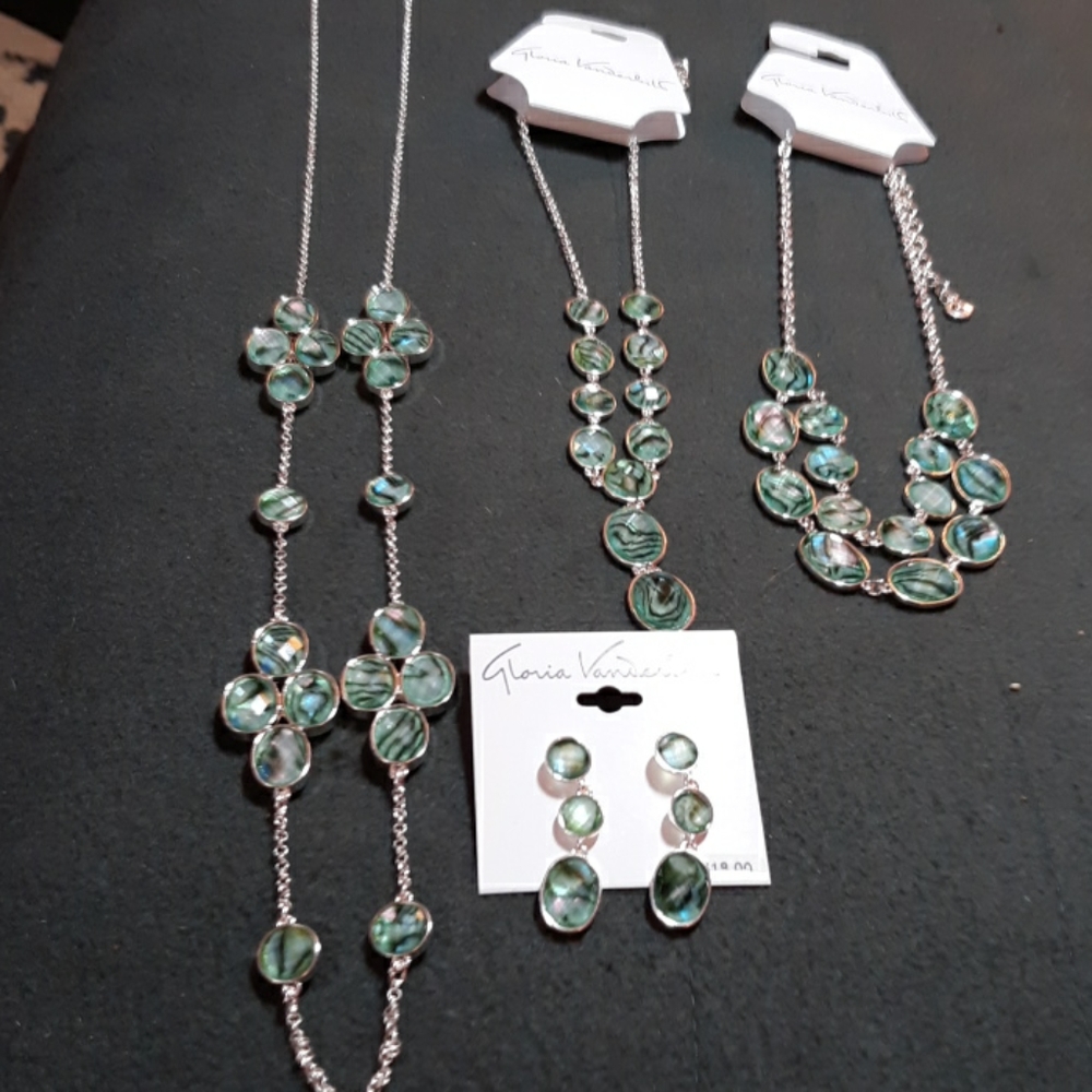 Jewlery